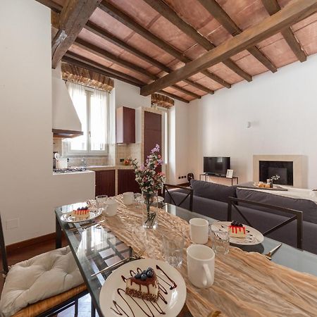 Appartamento Charme Milan-300M Dal Duomo Esterno foto